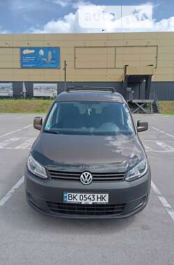 Минивэн Volkswagen Caddy 2015 в Ровно