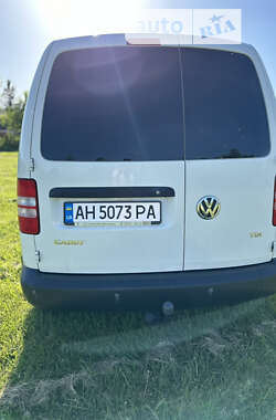 Вантажний фургон Volkswagen Caddy 2012 в Умані