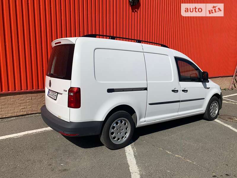 Грузовой фургон Volkswagen Caddy 2016 в Одессе