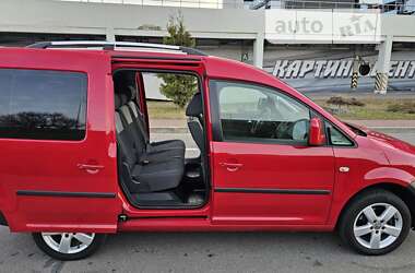 Мінівен Volkswagen Caddy 2014 в Києві