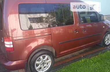 Минивэн Volkswagen Caddy 2011 в Самборе