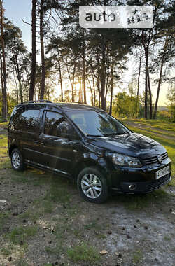 Минивэн Volkswagen Caddy 2013 в Киеве