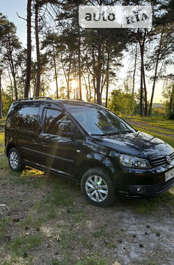 Минивэн Volkswagen Caddy 2013 в Киеве