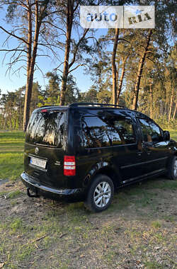 Минивэн Volkswagen Caddy 2013 в Киеве