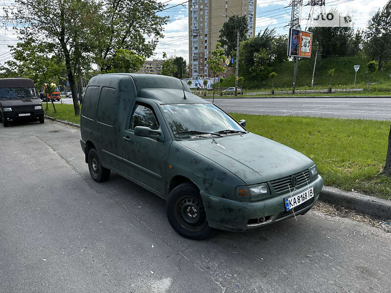 Грузовой фургон Volkswagen Caddy 2000 в Киеве