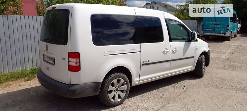 Мінівен Volkswagen Caddy 2013 в Рожнятові