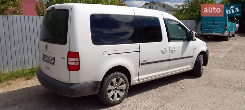 Мінівен Volkswagen Caddy 2013 в Рожнятові