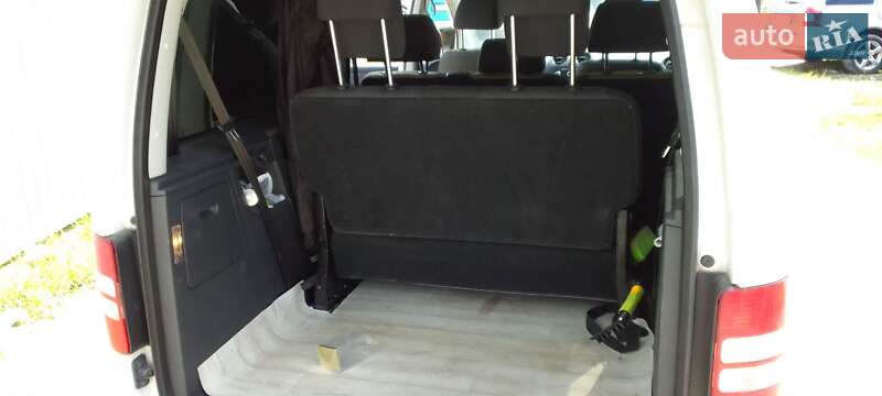 Мінівен Volkswagen Caddy 2013 в Рожнятові