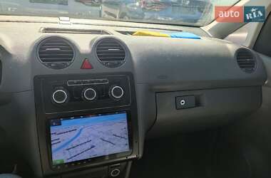 Грузовой фургон Volkswagen Caddy 2010 в 
