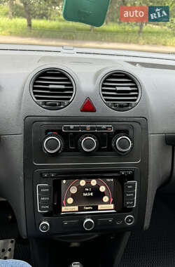 Минивэн Volkswagen Caddy 2014 в 