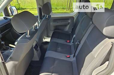 Минивэн Volkswagen Caddy 2010 в Киеве