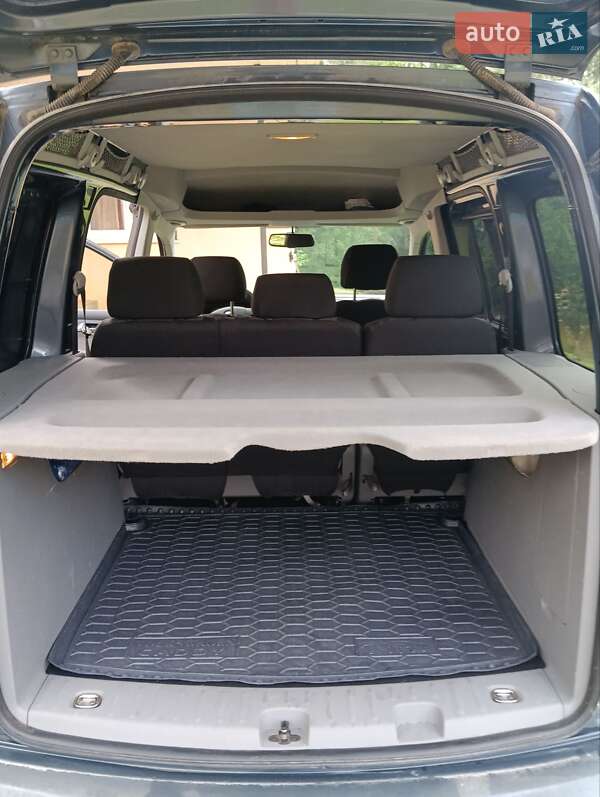 Минивэн Volkswagen Caddy 2009 в Бориславе