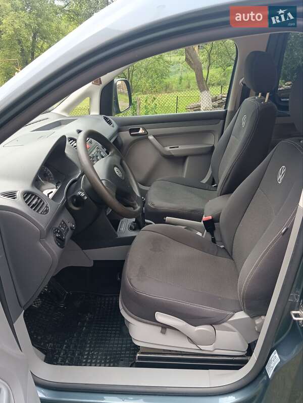 Минивэн Volkswagen Caddy 2009 в Бориславе