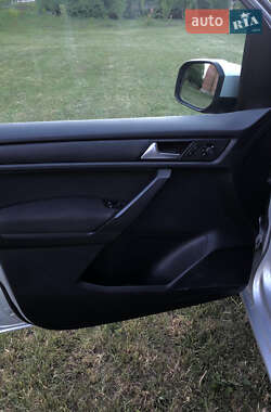 Минивэн Volkswagen Caddy 2015 в Каменец-Подольском