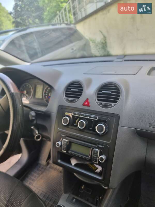 Минивэн Volkswagen Caddy 2011 в Одессе