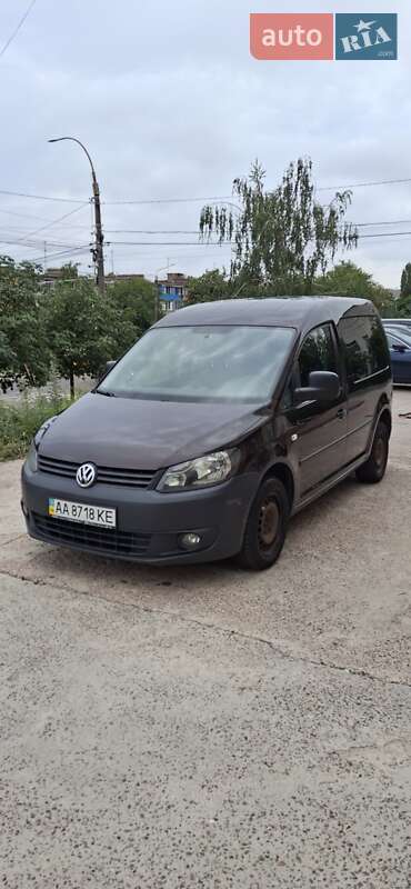 Минивэн Volkswagen Caddy 2010 в 