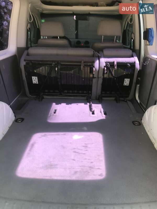 Минивэн Volkswagen Caddy 2005 в Хмельницком