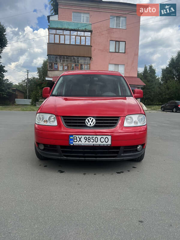 Минивэн Volkswagen Caddy 2009 в Киеве