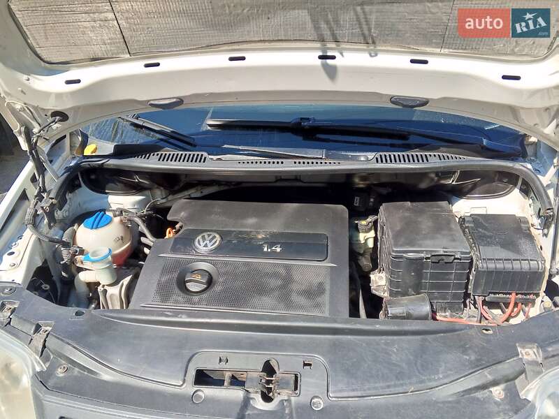 Мінівен Volkswagen Caddy 2005 в Полтаві