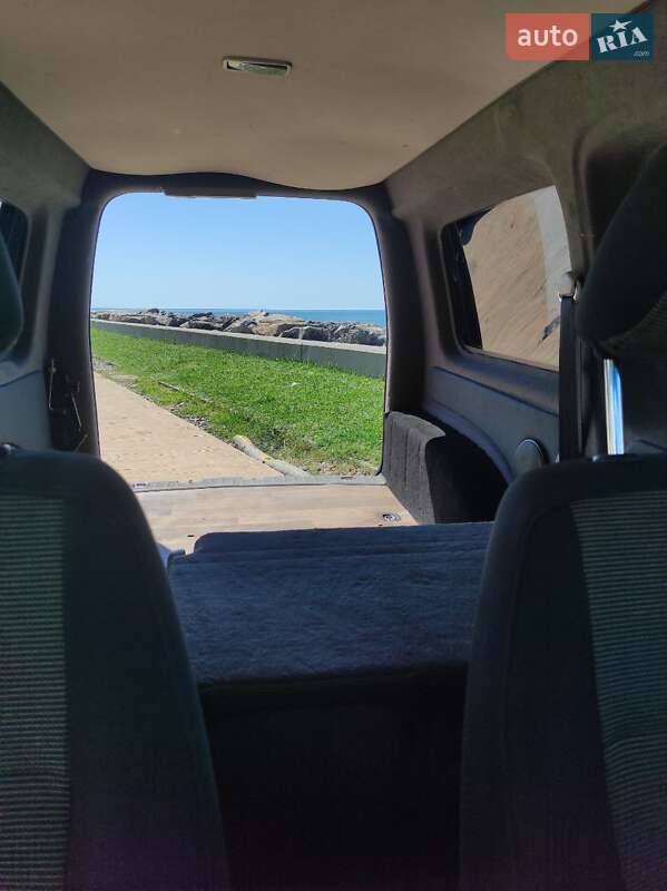 Минивэн Volkswagen Caddy 2013 в Киеве фото 10 Минивэн Volkswagen Caddy 2013 в Киеве