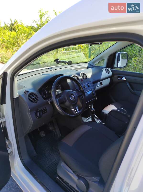 Мінівен Volkswagen Caddy 2014 в Бердичеві