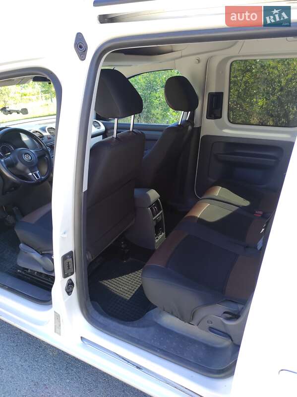 Мінівен Volkswagen Caddy 2014 в Бердичеві