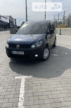 Вантажопасажирський фургон Volkswagen Caddy 2011 в Первомайську