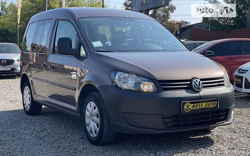 Мінівен Volkswagen Caddy 2013 в Коломиї