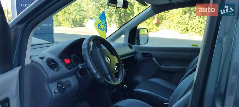 Минивэн Volkswagen Caddy 2008 в Запорожье