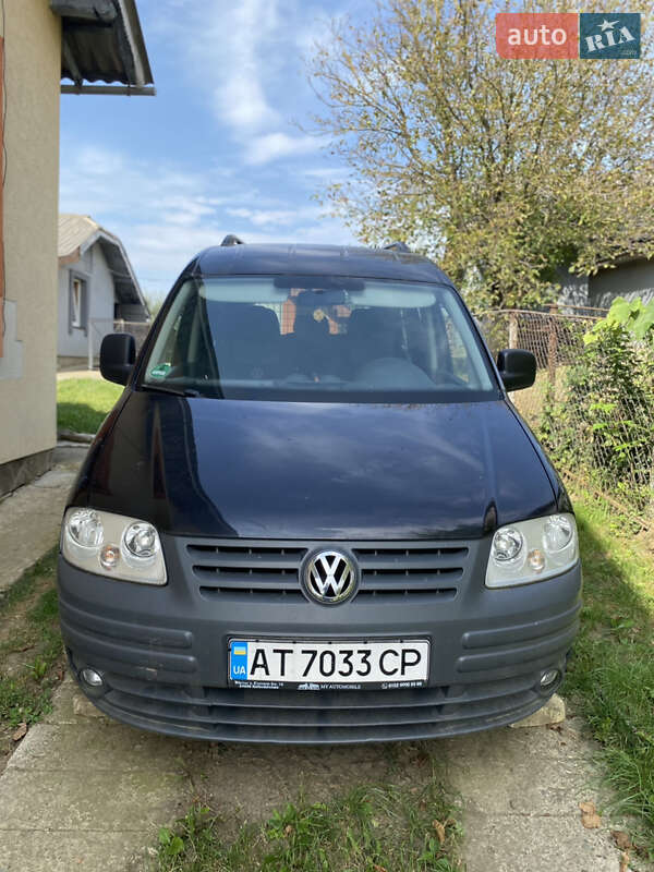 Минивэн Volkswagen Caddy 2008 в Отынии