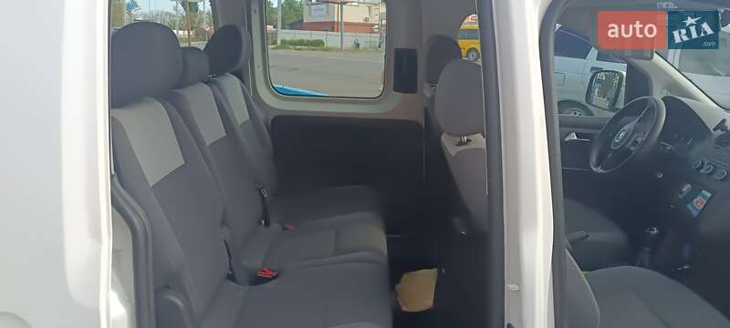 Минивэн Volkswagen Caddy 2013 в Киеве фото 8 Минивэн Volkswagen Caddy 2013 в Киеве