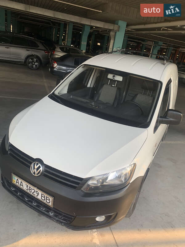 Volkswagen Caddy 2010