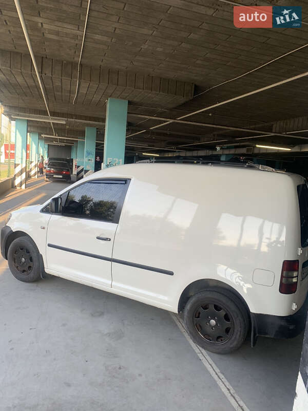 Грузовой фургон Volkswagen Caddy 2010 в Киеве фото 18 Грузовой фургон Volkswagen Caddy 2010 в Киеве