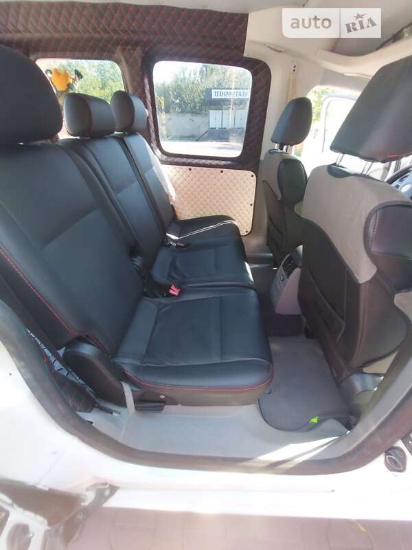 Мінівен Volkswagen Caddy 2005 в Вінниці