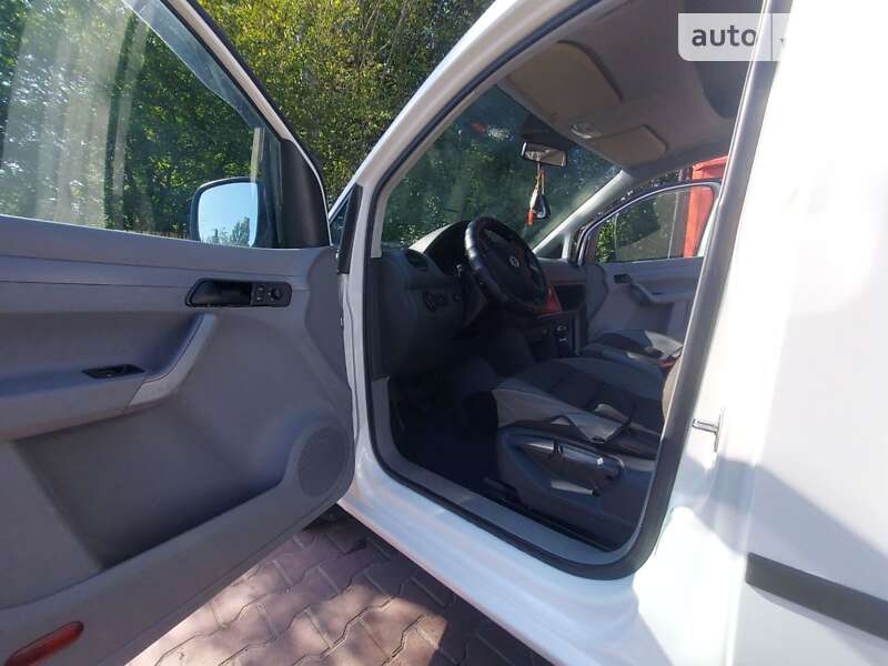 Мінівен Volkswagen Caddy 2005 в Вінниці