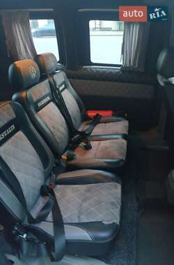 Минивэн Volkswagen Caddy 2010 в 