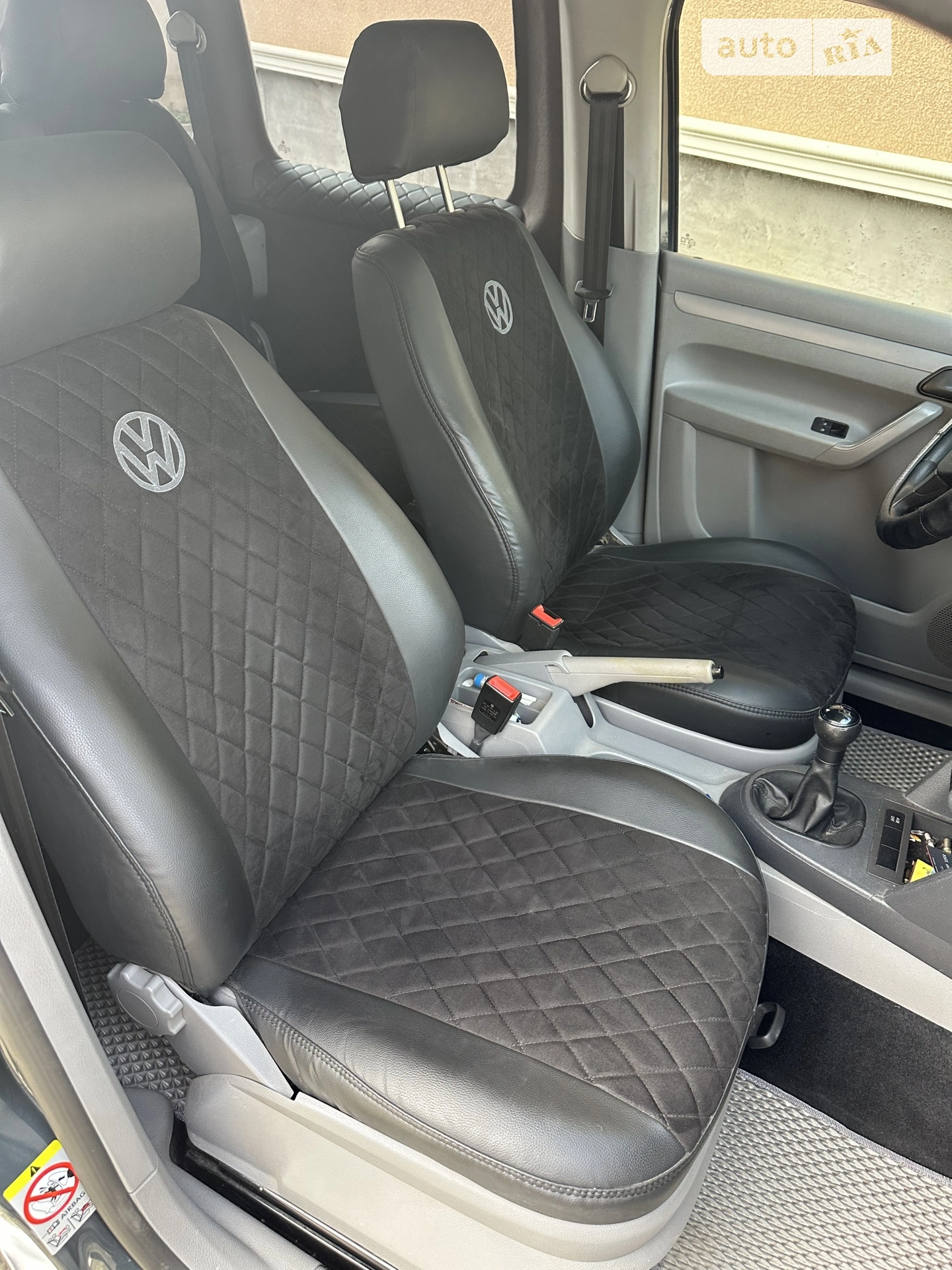 2010 Volkswagen Caddy - мініатюра 27