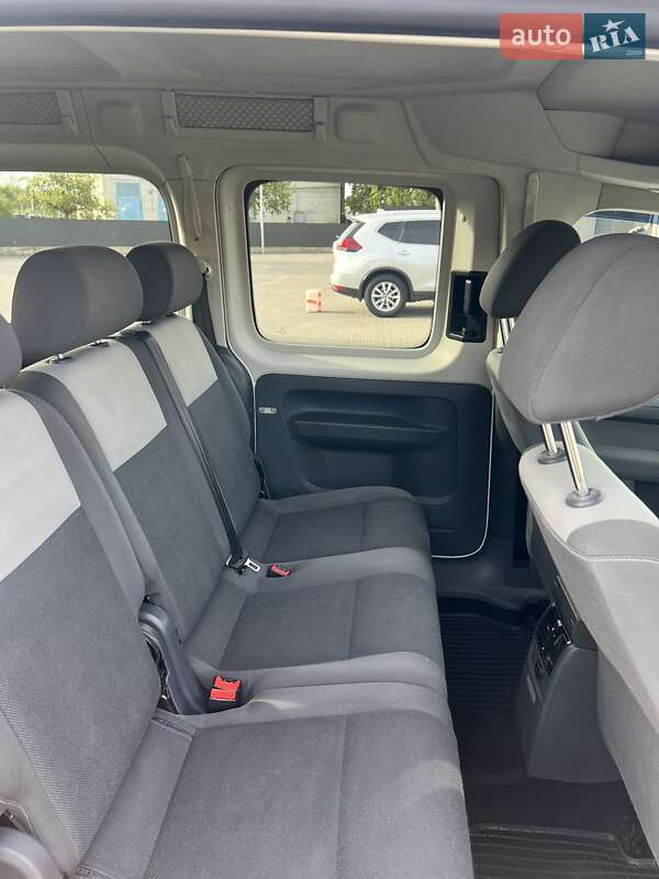 Минивэн Volkswagen Caddy 2011 в Сиховом
