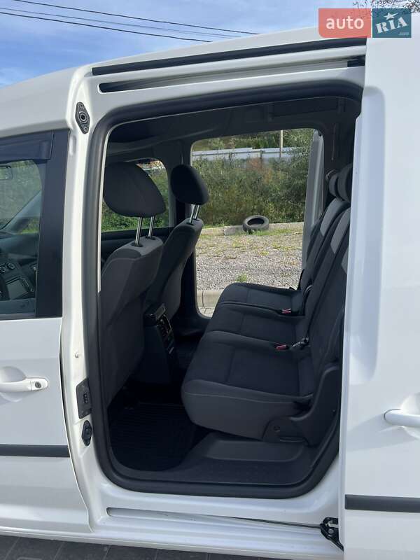 Минивэн Volkswagen Caddy 2011 в Сиховом