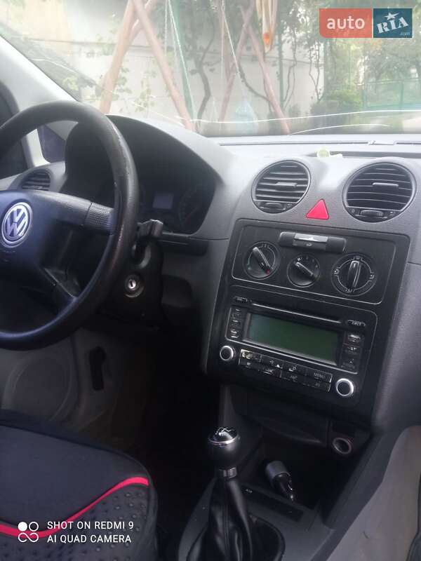 Минивэн Volkswagen Caddy 2005 в Виноградове
