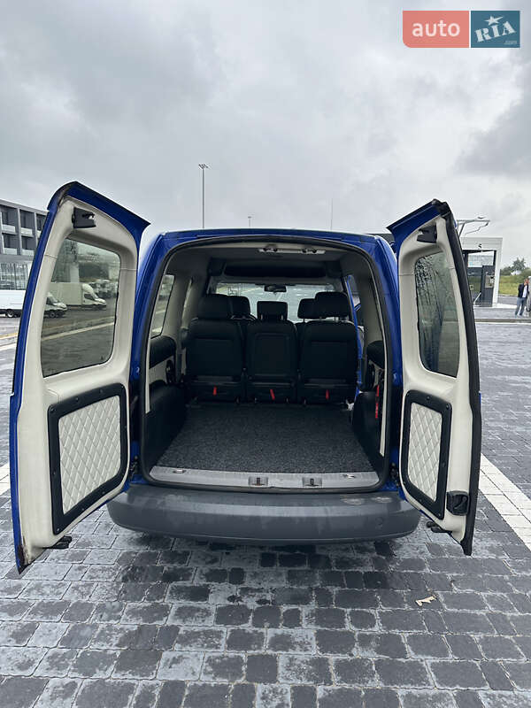 Минивэн Volkswagen Caddy 2009 в Львове