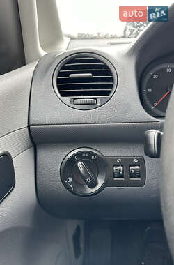 Мінівен Volkswagen Caddy 2009 в 