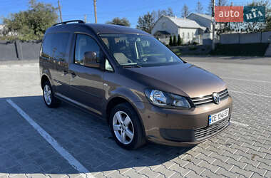 Мінівен Volkswagen Caddy 2013 в Чернівцях