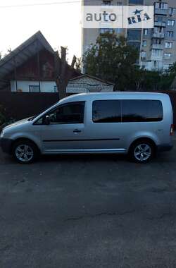 Минивэн Volkswagen Caddy 2010 в Киеве