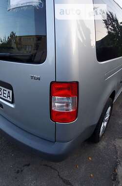 Минивэн Volkswagen Caddy 2010 в Киеве