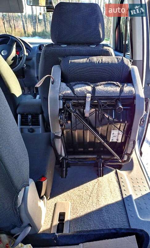 Минивэн Volkswagen Caddy 2006 в Хмельницком