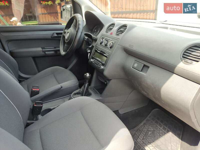Мінівен Volkswagen Caddy 2011 в Тернополі