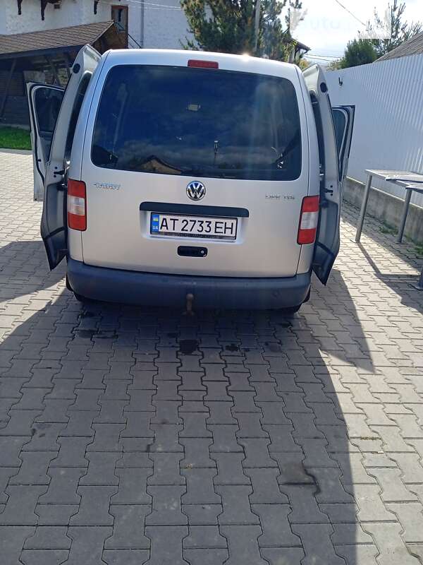 Минивэн Volkswagen Caddy 2006 в 