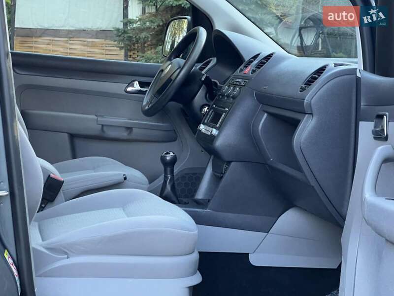 Минивэн Volkswagen Caddy 2008 в Дрогобыче