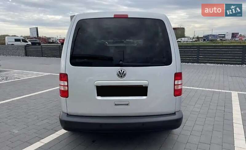 Минивэн Volkswagen Caddy 2015 в Мукачево